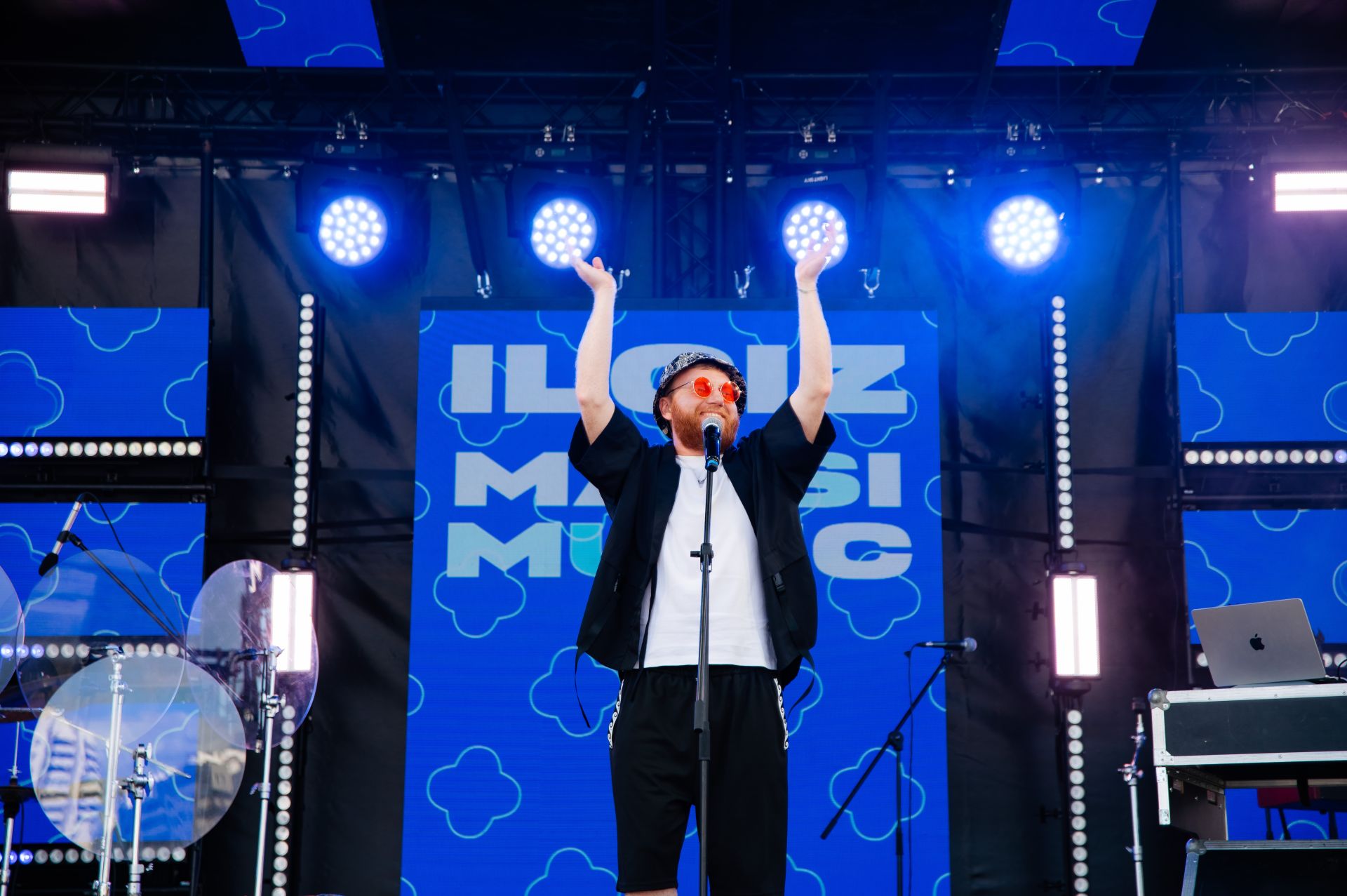 Свадьба, две сцены и Сабантуй: как VK Fest в Казани объединил 18 000 человек