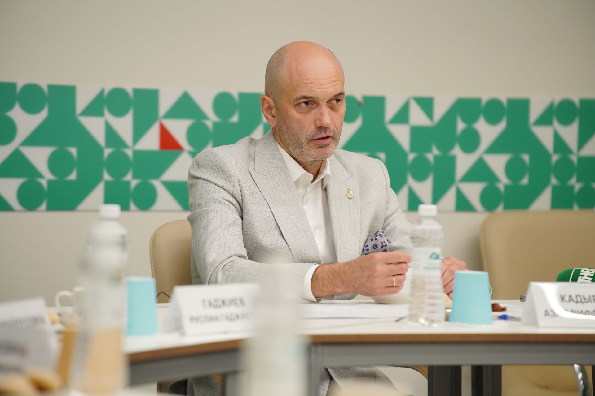 В Минмолодёжи РТ прошел круглый стол о развитии предпринимательства