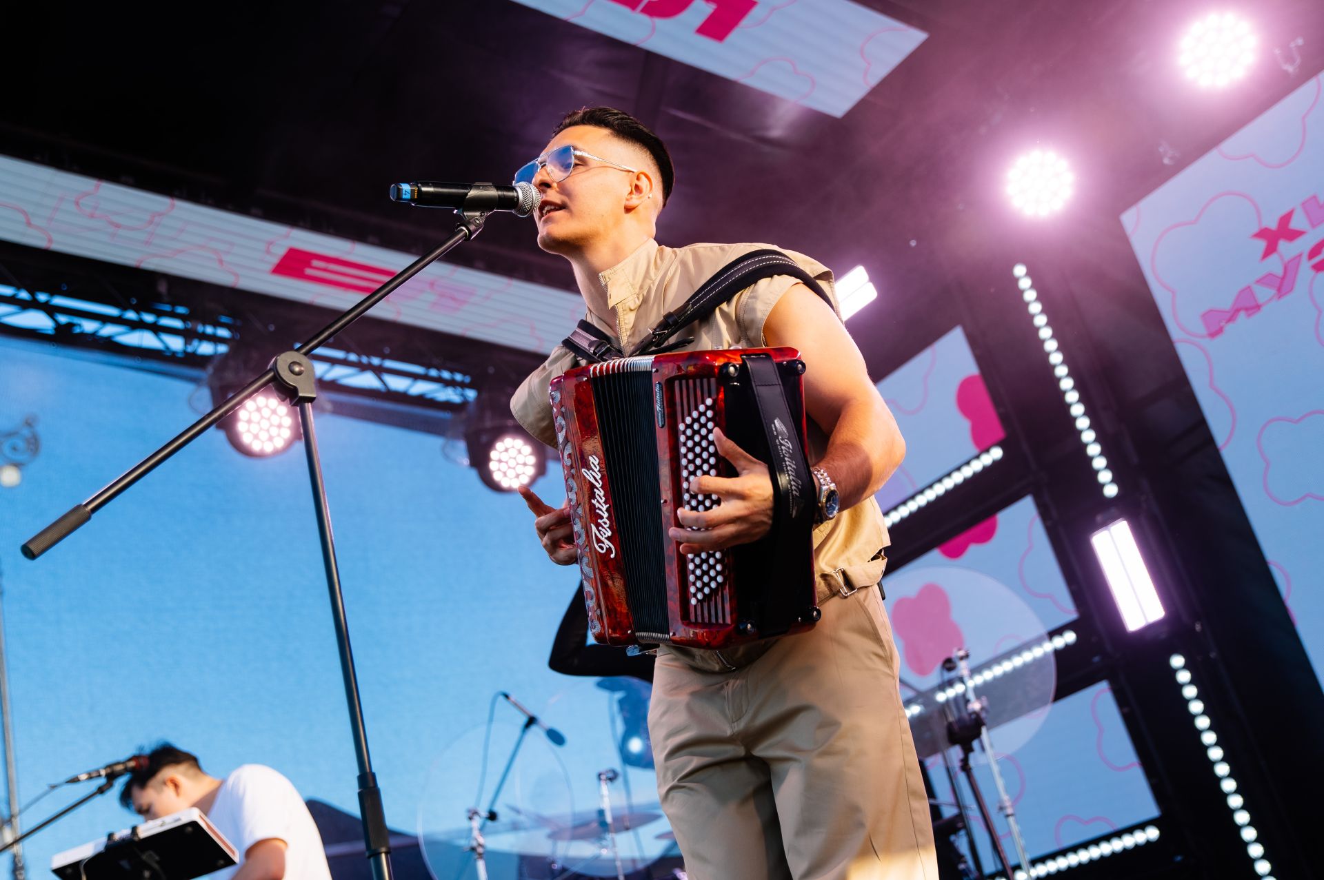 VK Fest в Казани объединил 18 000 человек
