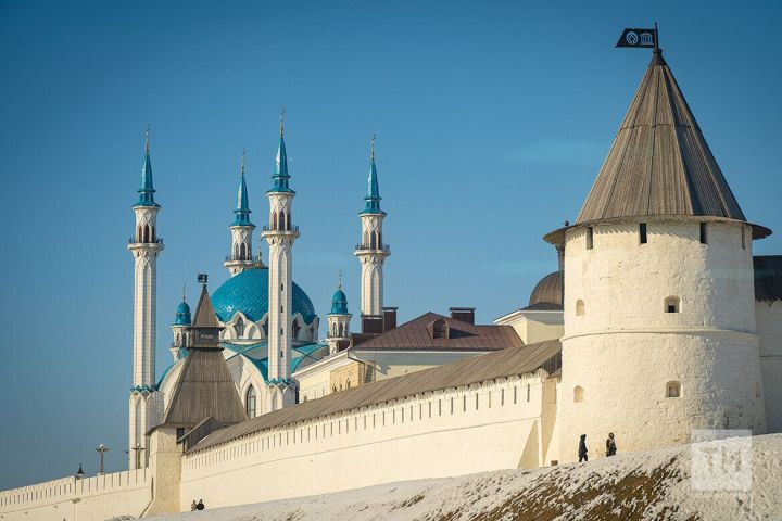 Началось благоустройство территории вокруг Казанского Кремля