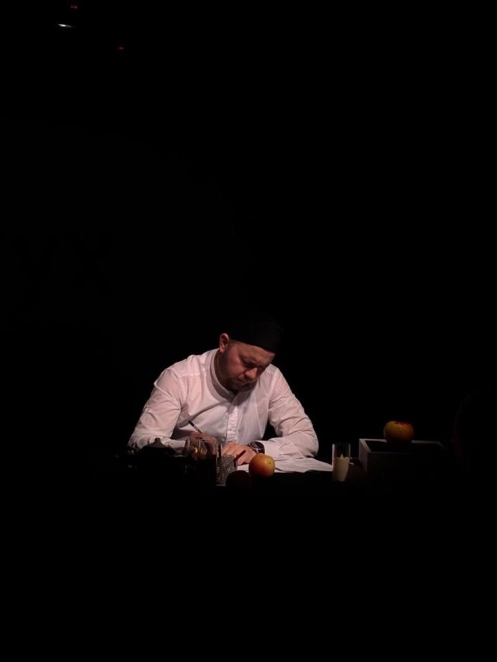 «Бик авыртып туа матурлык»: Булат Ибраһимның әдәби кичәсеннән репортаж